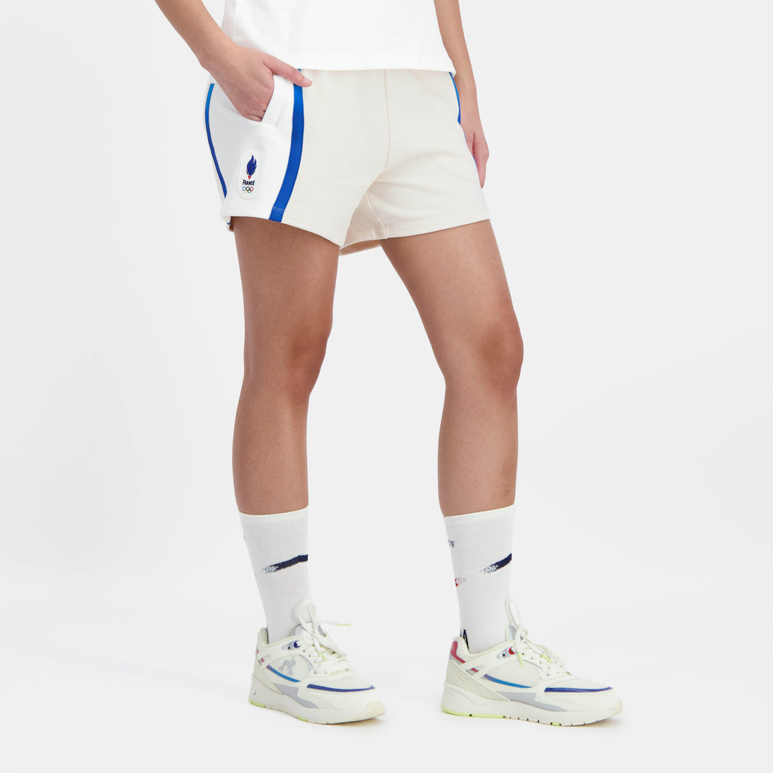2410072-EFRO 24 Short N°1 W écru  | Shorts for women