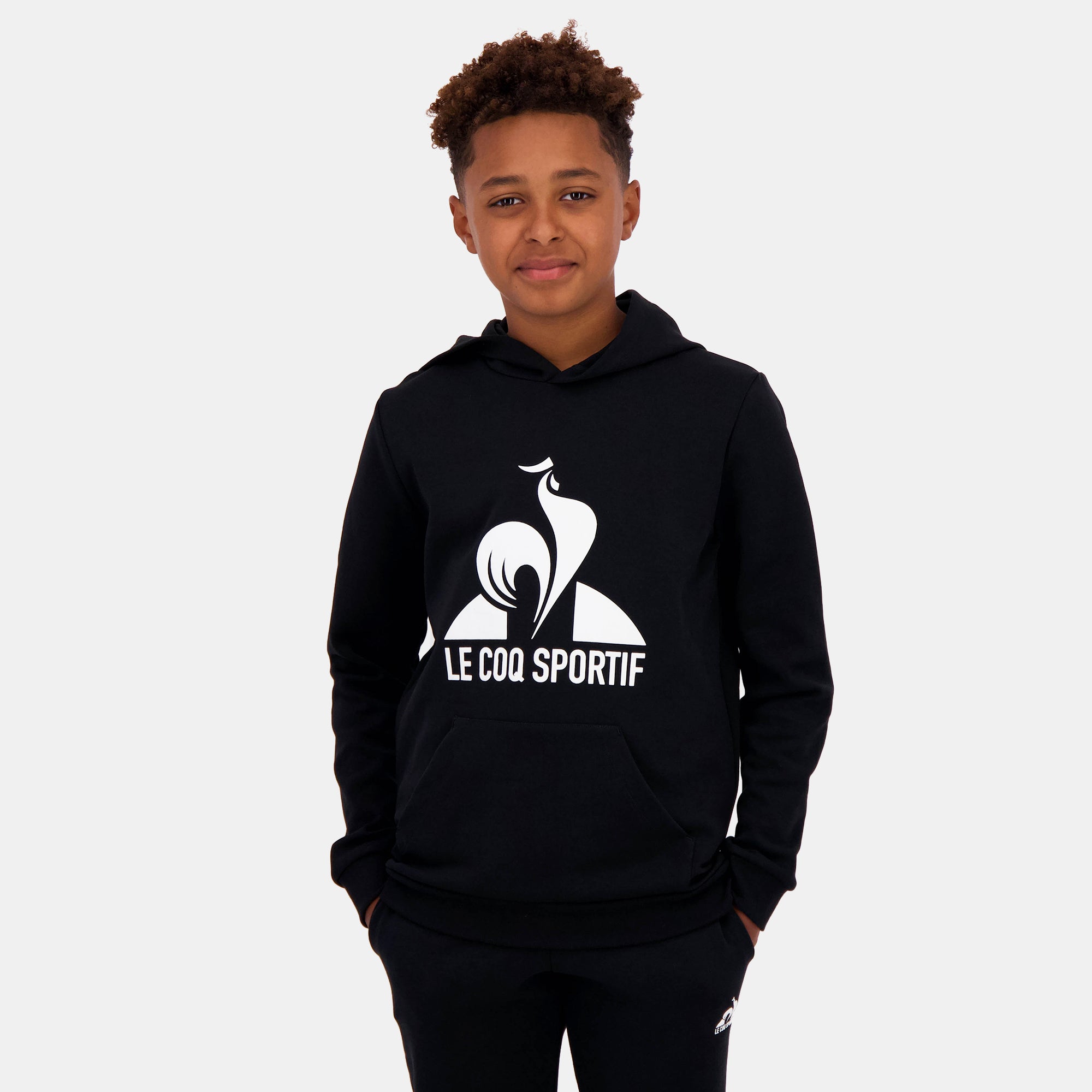 2422588-ESS Hoody N°3 Enfant black | Sweat à capuche Enfant