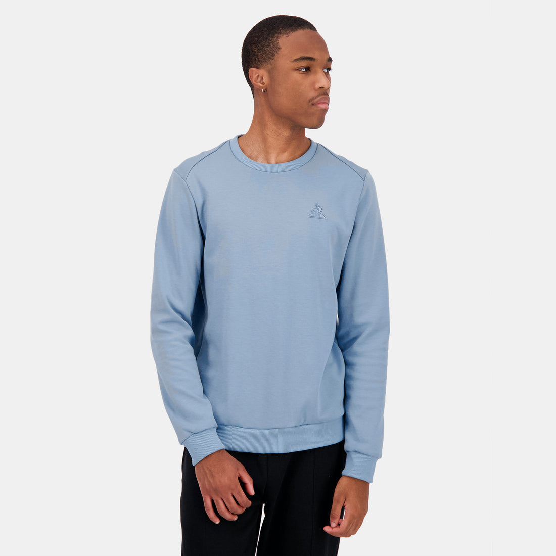 2422676-ESS T/T Crew Sweat N°1 M faded denim  | Round-Neck Sweatshirtshirt for men