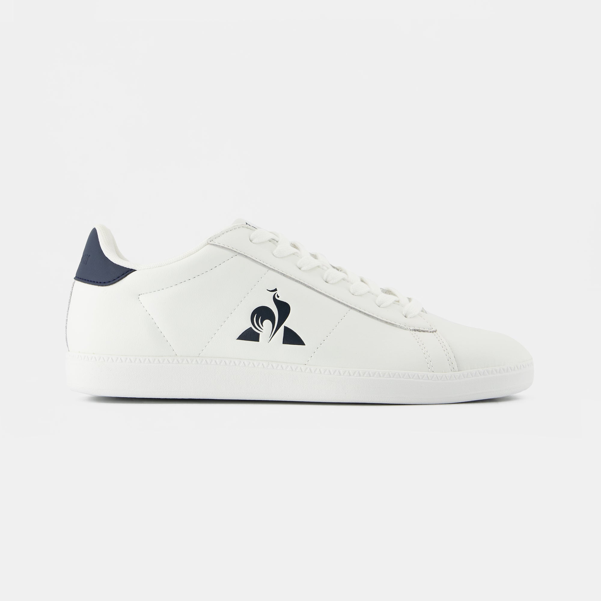 SHOE SALES Le Coq Sportif